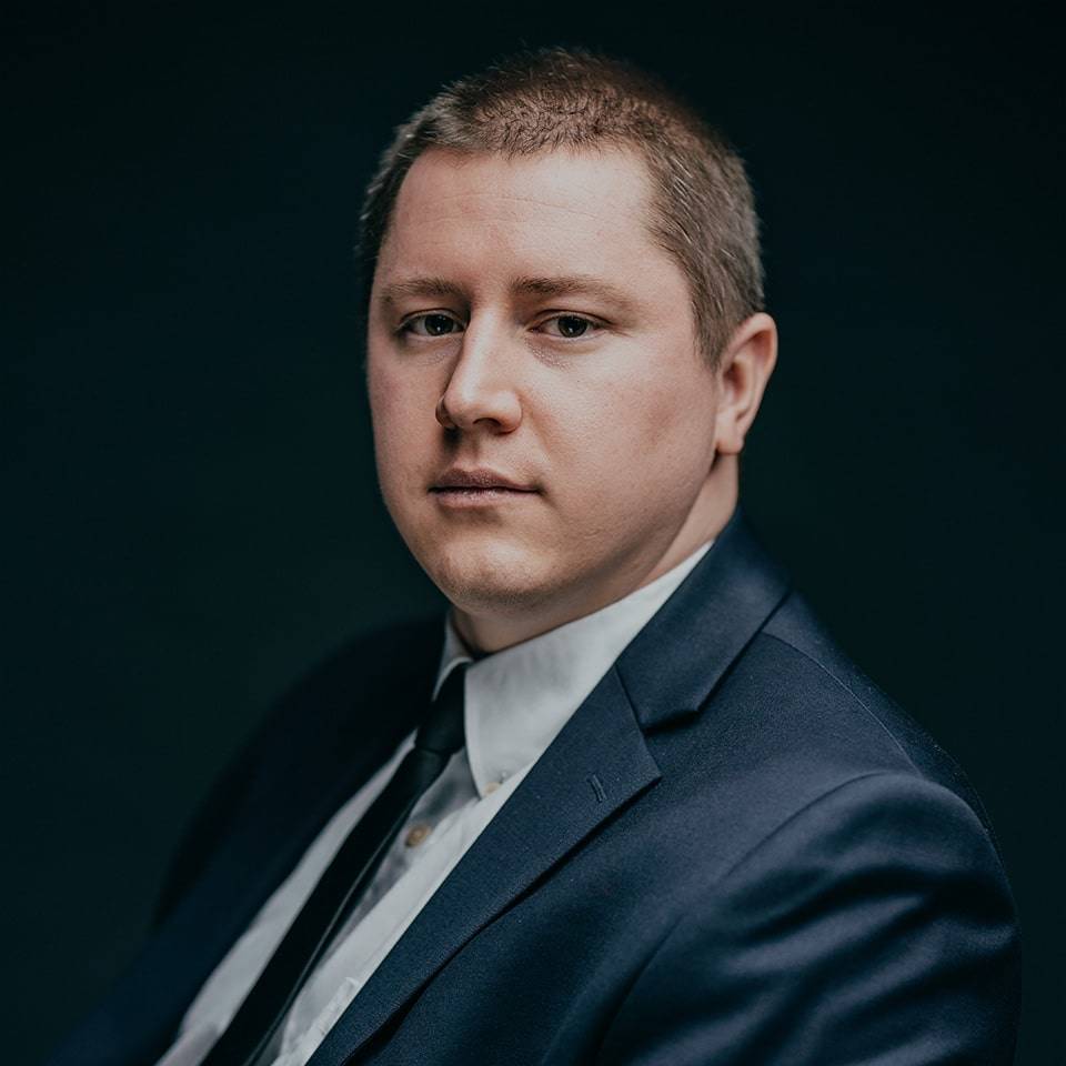 Michael Ross - Associate Lawyer